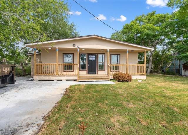 Property at 1105 S Clarkwood, Corpus Christi, TX 78406, 3 beds, 2 baths