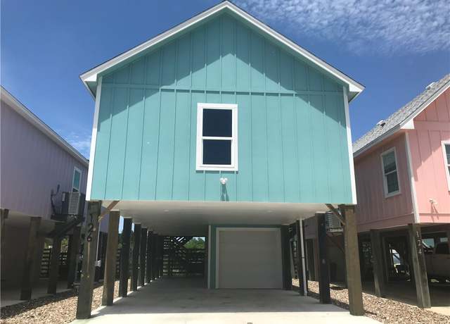 Property at 126 Laguna Village Dr, Corpus Christi, TX 78418, 3 beds, 2 baths