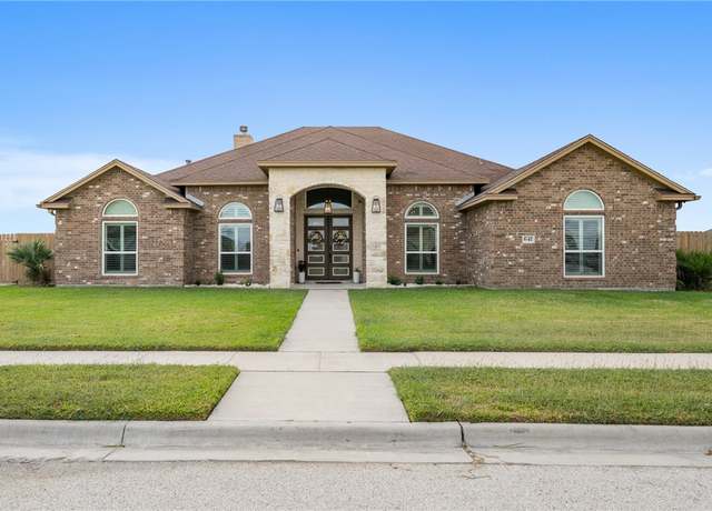 Property at 641 Hyacinth Dr, Corpus Christi, TX 78413, 5 beds, 4 baths