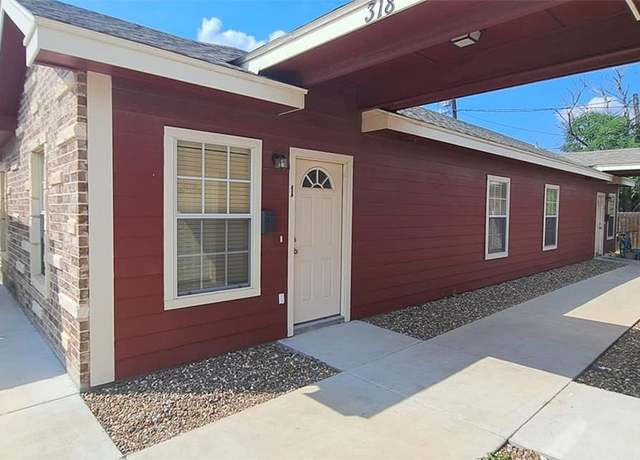 Property at 318 W Ella Ave, Kingsville, TX 78363, 8 beds, 4 baths