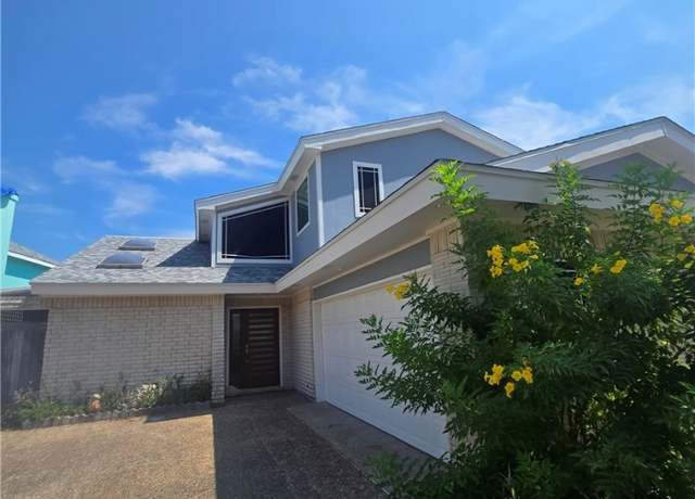 Property at 13738 Primavera Dr, Corpus Christi, TX 78418, 3 beds, 2.5 baths