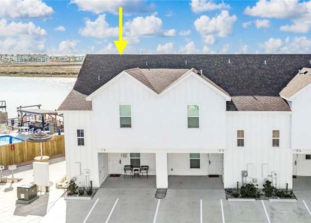 Property at 15101 Kokomo Dr, Corpus Christi, TX 78418, 3 beds, 3 baths