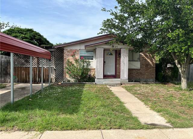 Property at 418 Antares Dr, Corpus Christi, TX 78418, 3 beds, 1.5 baths