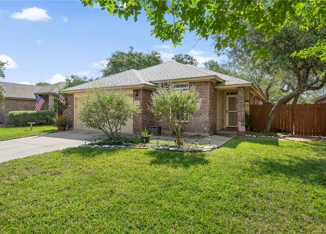 Property at 157 Heron Oaks, Rockport, TX 78382, 3 beds, 2 baths