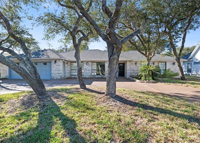 Property at 711 Waterwood, Rockport, TX 78382, 3 beds, 2.5 baths