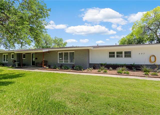 Property at 405 Elizabeth, Kingsville, TX 78363, 3 beds, 4 baths