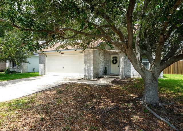 Property at 1964 Westwood Dr, Portland, TX 78374, 4 beds, 3.5 baths