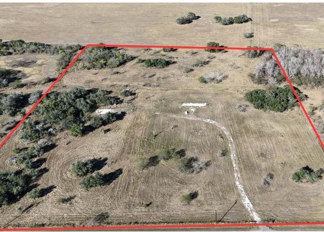Property at 427 Jackson Rd, Refugio, TX 78377