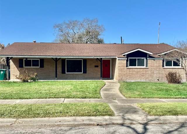 Property at 722 Meadowbrook, Corpus Christi, TX 78412, 3 beds, 2 baths