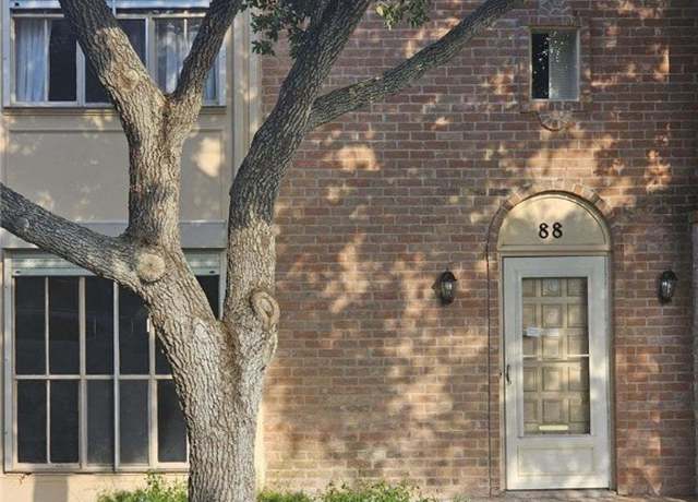Property at 88 Townhouse, Corpus Christi, TX 78412, 3 beds, 2.5 baths
