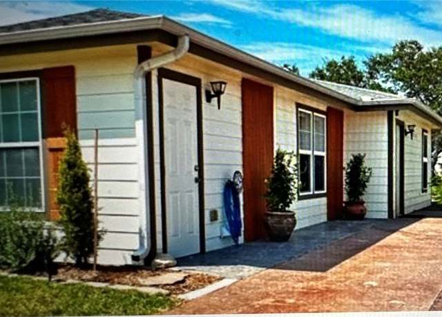 Property at 72 Augusta, Aransas Pass, TX 78336, 1 bed, 1 bath