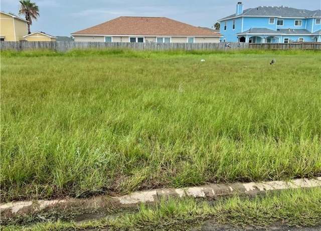 Property at 15617 Palmira Ave, Corpus Christi, TX 78418