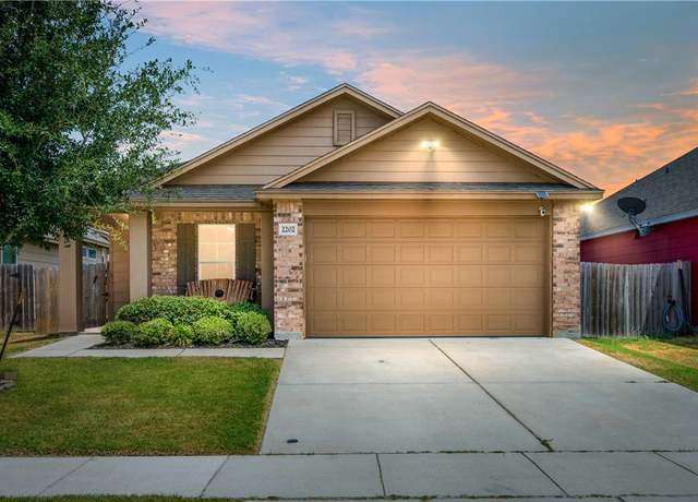 Property at 2202 Egret Dr, Corpus Christi, TX 78414, 3 beds, 2 baths