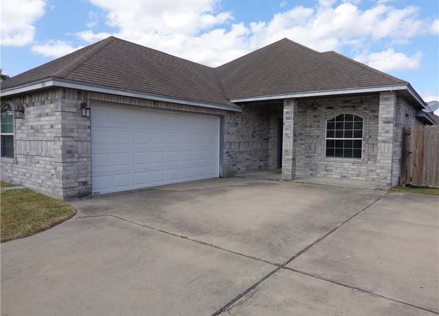 Property at 1904 Kelly Ln E, Kingsville, TX 78363, 3 beds, 2 baths
