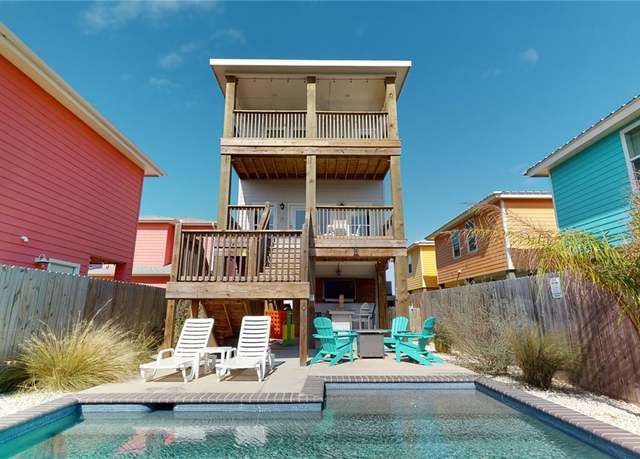 Property at 315 S 10th St, Port Aransas, TX 78373, 4 beds, 4 baths