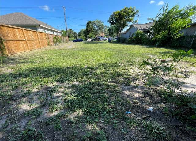 Property at 1418 Mary St, Corpus Christi, TX 78401
