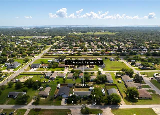 Property at 2632 Avenue E, Ingleside, TX 78362, 3 beds, 2 baths