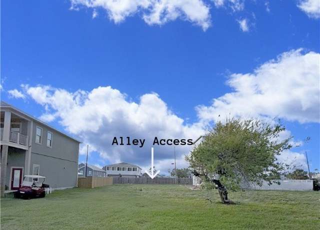 Property at 519 S 10th St, Port Aransas, TX 78373
