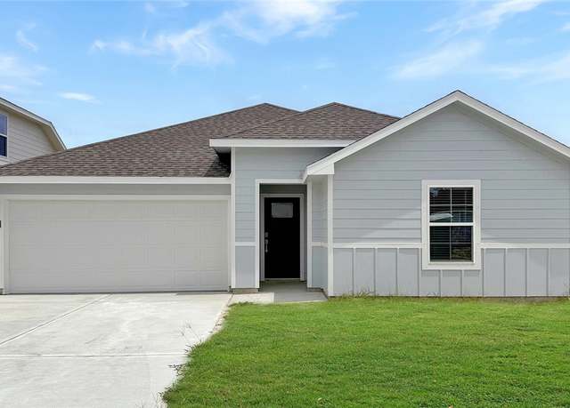 Property at 109 Key Largo Dr, Rockport, TX 78382, 4 beds, 2 baths