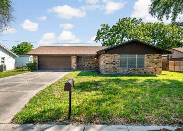 Property at 3265 W Susan, Ingleside, TX 78362, 3 beds, 2 baths