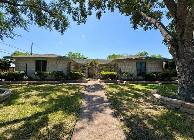 Property at 5417 Inglewood Dr, Corpus Christi, TX 78415, 3 beds, 2.5 baths