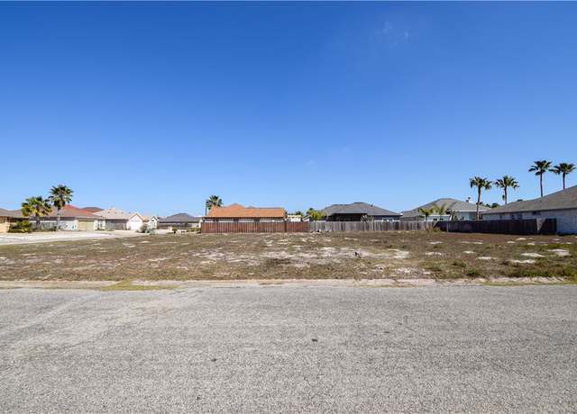 Property at 13902 Skysail St, Corpus Christi, TX 78418