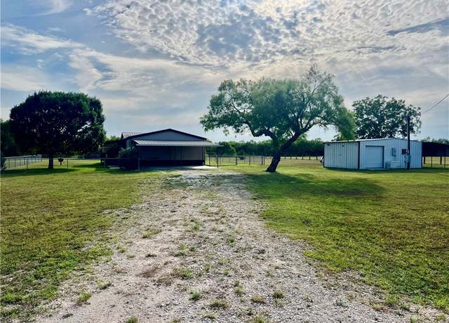 Property at 6032 Sundance Cir, Mathis, TX 78368, 5 beds, 3 baths