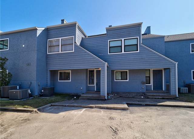 Property at 209 Forest Hls #125, Rockport, TX 78382, 2 beds, 2.5 baths