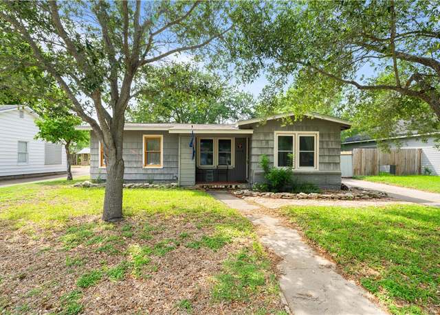 Property at 1034 Wilshire Pl, Corpus Christi, TX 78411, 2 beds, 1.5 baths