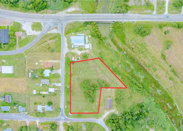 Property at 416 N Archer Ave, Sinton, TX 78387