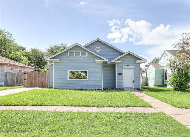Property at 629 Atlantic St, Corpus Christi, TX 78404, 3 beds, 2 baths