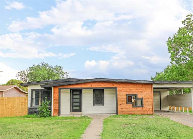 Property at 1204 Rose Dr, Alice, TX 78332, 3 beds, 2 baths