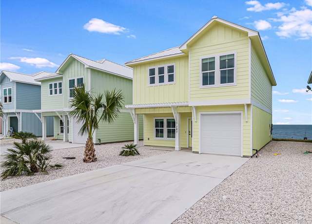 Property at 167 Seven Palms Dr, Fulton, TX 78382, 3 beds, 2.5 baths