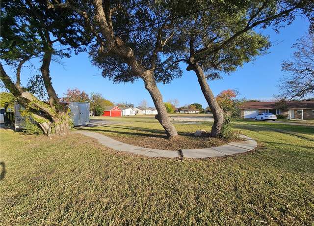 Property at 2984/2980 Main St, Ingleside, TX 78362