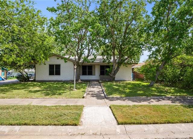 Property at 1212 Starlite Dr, Portland, TX 78374, 3 beds, 2 baths