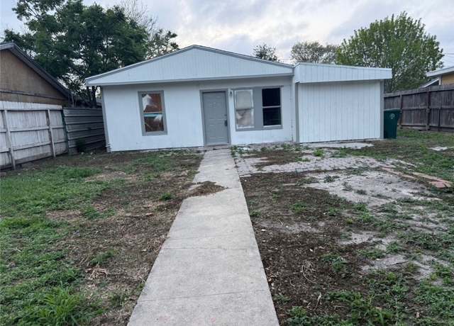 Property at 4517 Nicholson St, Corpus Christi, TX 78415, 3 beds, 2 baths