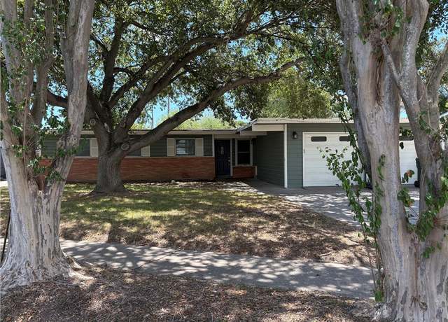 Property at 1349 Ray Dr, Corpus Christi, TX 78411, 3 beds, 1.5 baths