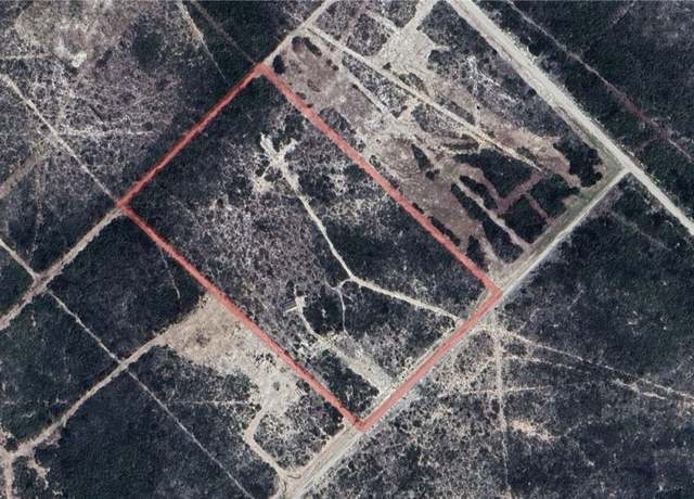 Property at 128 Bobcat Dr, George West, TX 78022
