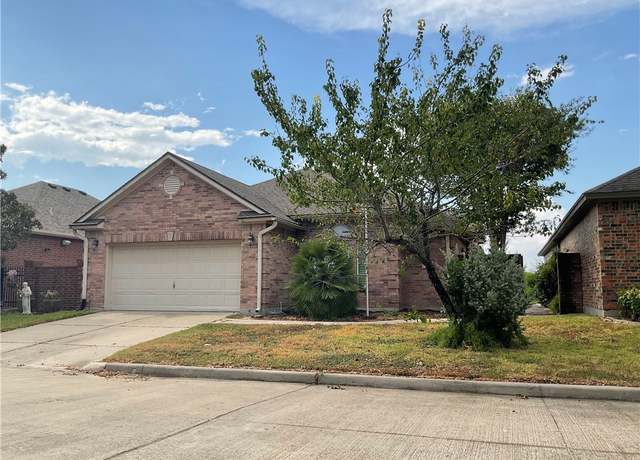 Property at 6222 Garden Ct, Corpus Christi, TX 78414, 3 beds, 2 baths