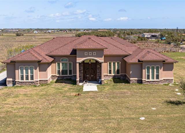 Property at 2390 Johnson Rd, Aransas Pass, TX 78336, 4 beds, 3 baths