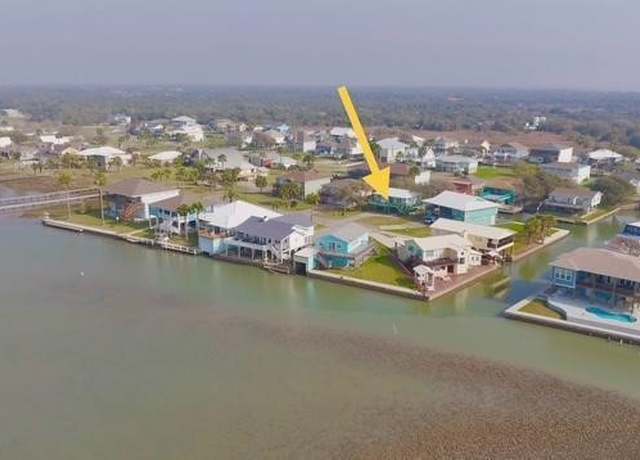 Property at 9 Neptune Dr, Rockport, TX 78382, 2 beds, 2 baths