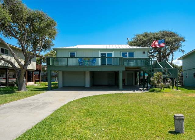 Property at 9 Neptune Dr, Rockport, TX 78382, 2 beds, 2 baths
