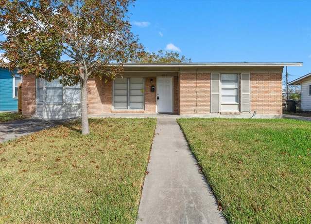 Property at 6022 Norvel Dr, Corpus Christi, TX 78412, 4 beds, 1.5 baths