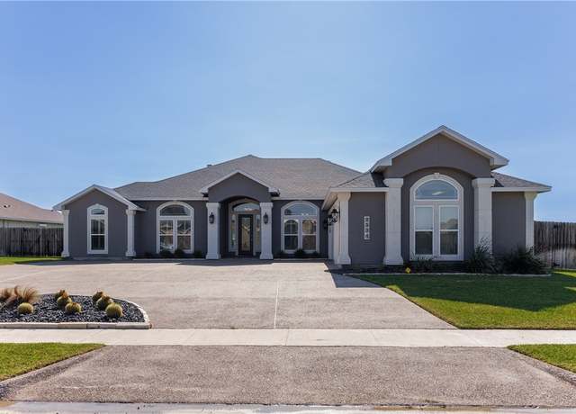 Property at 2534 Pacific Vw, Corpus Christi, TX 78415, 4 beds, 3 baths
