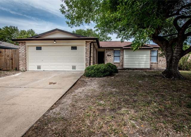 Property at 814 Saint Peter St, Corpus Christi, TX 78418, 3 beds, 2 baths