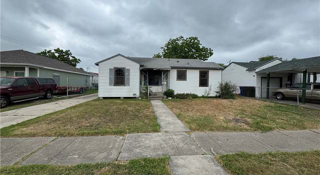 Photo of 1018 Ligustrum Dr, Corpus Christi, TX 78408
