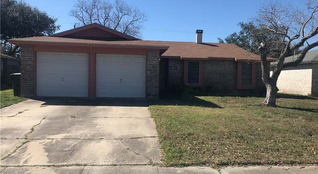 Photo of 2745 Silverspur Dr, Corpus Christi, TX 78410