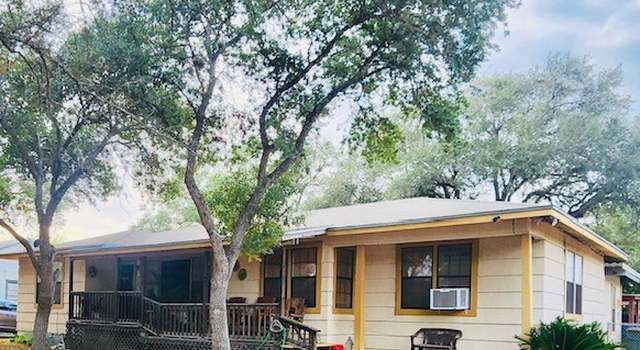Photo of 327 Field Ave, Taft, TX 78390