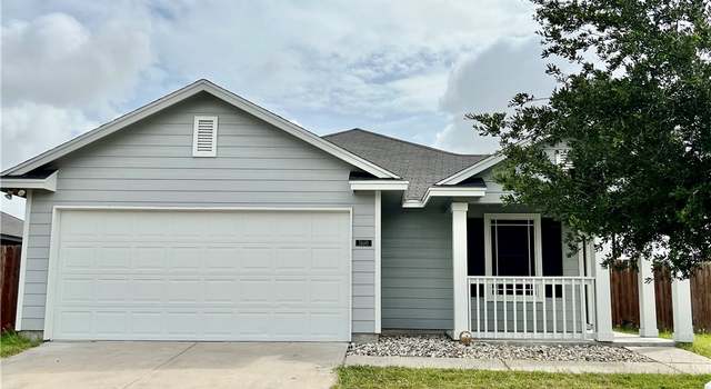 Photo of 7490 Star Harbor Dr, Corpus Christi, TX 78414