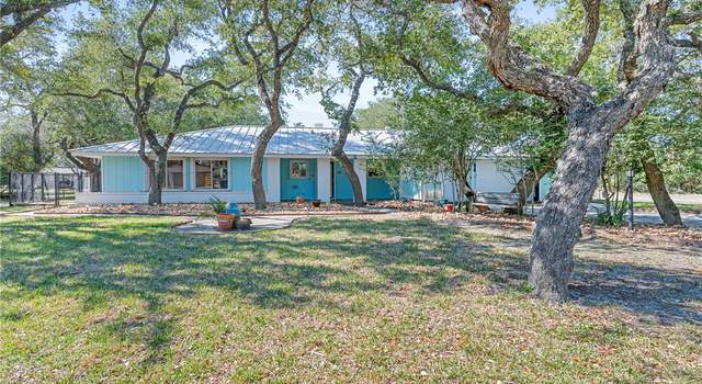 Photo of 2 South Lake Dr, Rockport, TX 78382